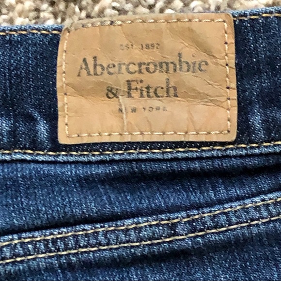 Abercrombie & Fitch Women’s Distressed Shorts Sz 6 - Picture 4 of 4